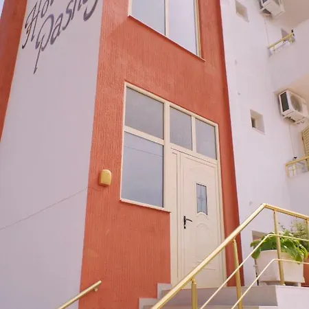 Pashaj Hotel